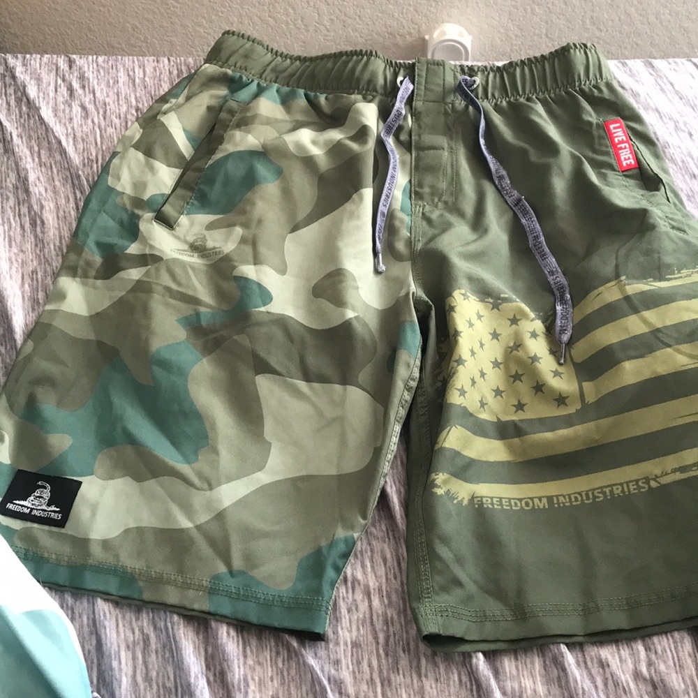 Men’s Swim Trunks